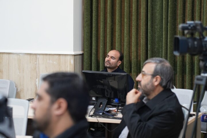 میزگرد علمی «ابعاد فقهی و حقوقی تفکیک اعتراض از اغتشاش» در دانشگاه باقرالعلوم(ع) برگزار شد