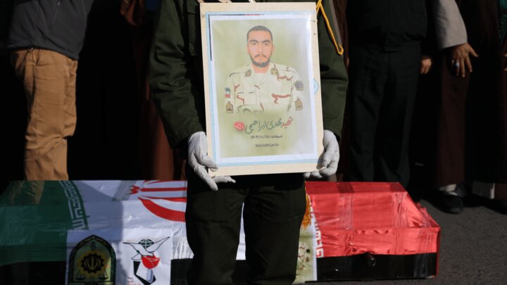 تصاویر/ تشییع پیکر مطهر شهید مدافع امنیت «مهدی ابراهیمی» در خوی