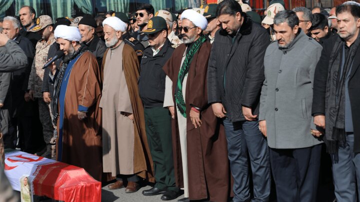 تصاویر/ تشییع پیکر مطهر شهید مدافع امنیت «مهدی ابراهیمی» در خوی