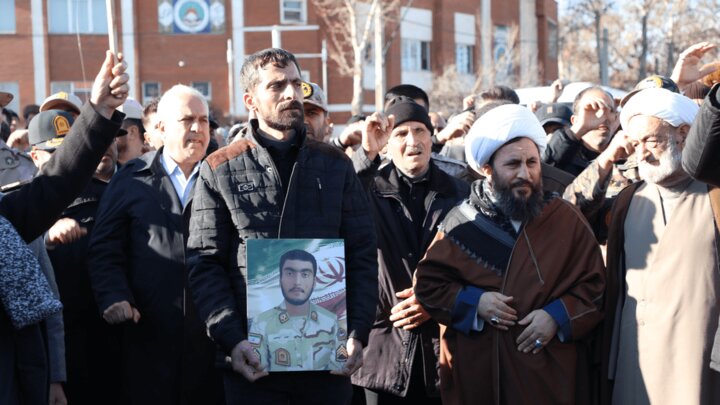 تصاویر/ تشییع پیکر مطهر شهید مدافع امنیت «مهدی ابراهیمی» در خوی