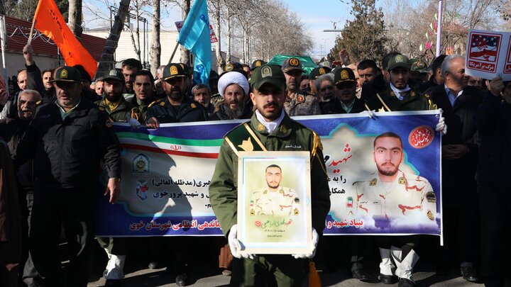 تصاویر/ تشییع پیکر مطهر شهید مدافع امنیت «مهدی ابراهیمی» در خوی