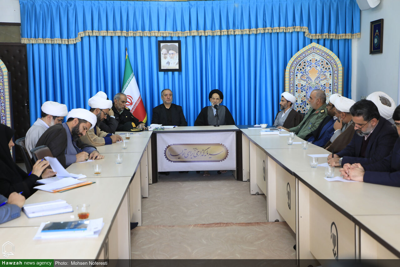 مساجد در مقابله با اغتشاشات اخیر پای کار آمدند  