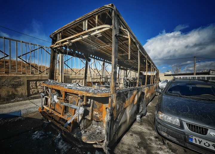 تصاویر / آسیب اغتشاشگران در همدان به اموال عمومی