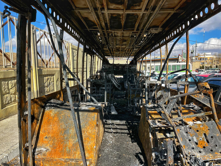 تصاویر / آسیب اغتشاشگران در همدان به اموال عمومی