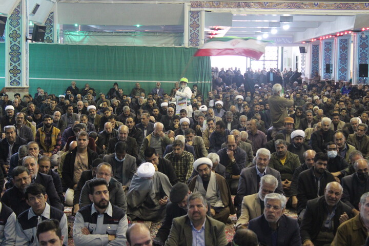 تصاویر/ وداع مردم‌ کرمان‌ با شهید امنیت اَحد زرنگی‌پور