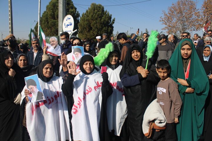 تصاویر/ خروش مردم کرمان در راهپیمایی ۲۲ دی