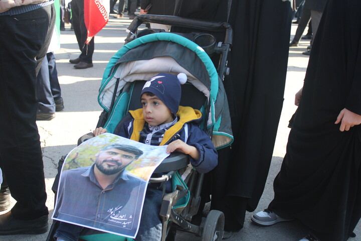 تصاویر/ خروش مردم کرمان در راهپیمایی ۲۲ دی