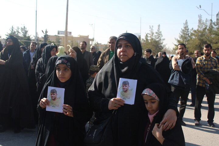 تصاویر/ خروش مردم کرمان در راهپیمایی ۲۲ دی