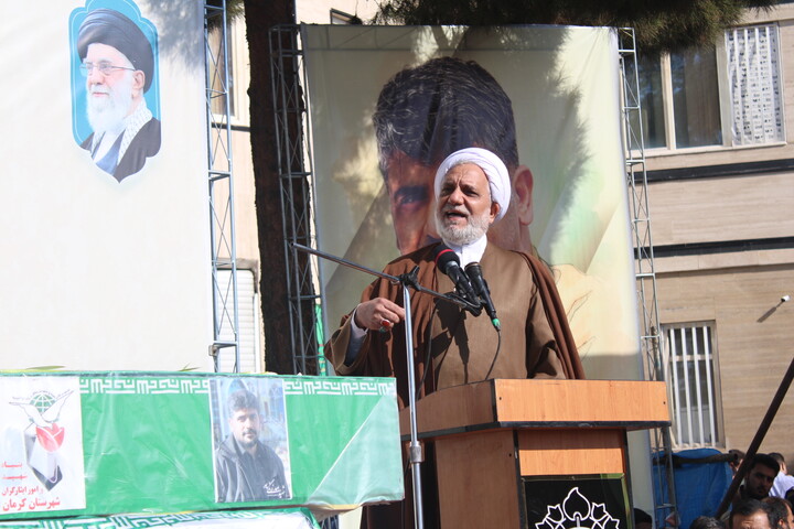 تصاویر/ خروش مردم کرمان در راهپیمایی ۲۲ دی