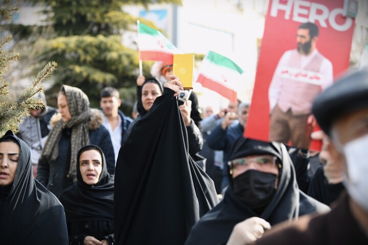 تصاویر/ تجمع و راهپیمایی مردم ارومیه در حمایت از جمهوری اسلامی ایران