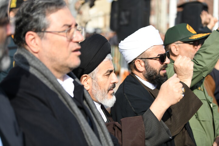 تصاویر/ تجمع و راهپیمایی مردم ارومیه در حمایت از جمهوری اسلامی ایران