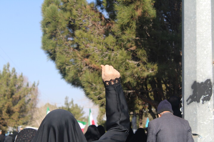 تصاویر/ خروش مردم کرمان در راهپیمایی ۲۲ دی