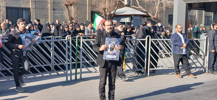 تصاویر راهپیمایی مردم مشهد در محکومیت اقدامات اغتشاش گران