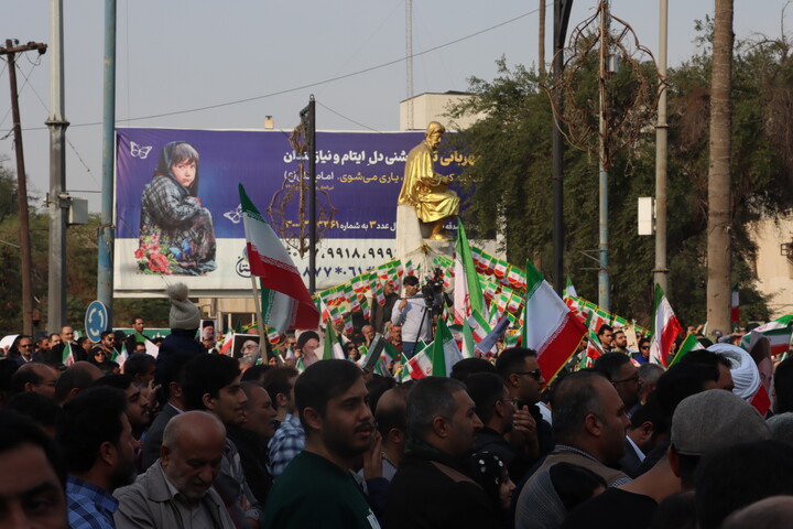 خروش مردم ولایتمدار اهواز علیه اغتشاشگران