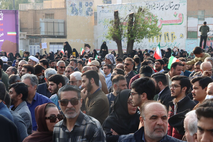 خروش مردم ولایتمدار اهواز علیه اغتشاشگران