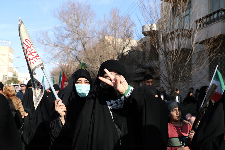 تصاویر/راهپیمایی باشکوه مردم قم بر علیه تروریسم صهیونی آمریکایی