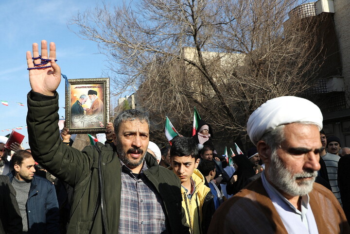 تصاویر/راهپیمایی باشکوه مردم قم بر علیه تروریسم صهیونی آمریکایی