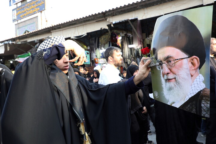 تصاویر/راهپیمایی باشکوه مردم قم بر علیه تروریسم صهیونی آمریکایی