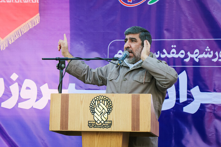 تصاویر/ حماسه آفرینی مردم قم در یوم الله 22 دی