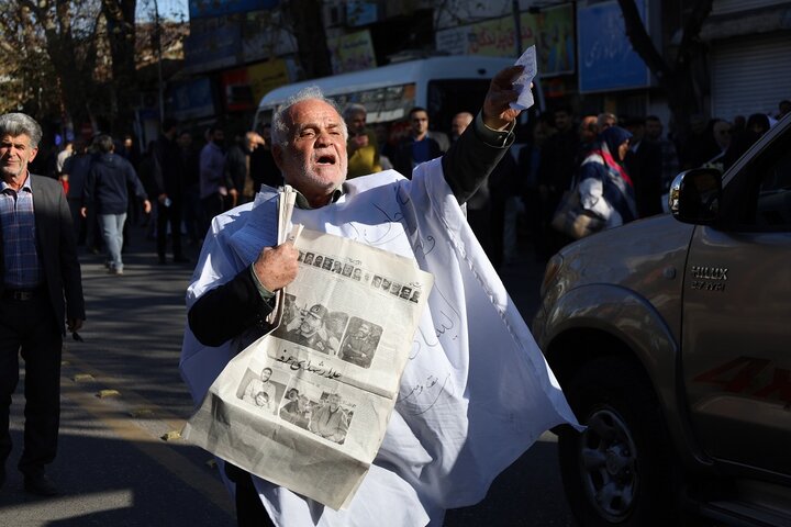 خروش مردم مرکز مازندران در راهپیمایی 22  دی