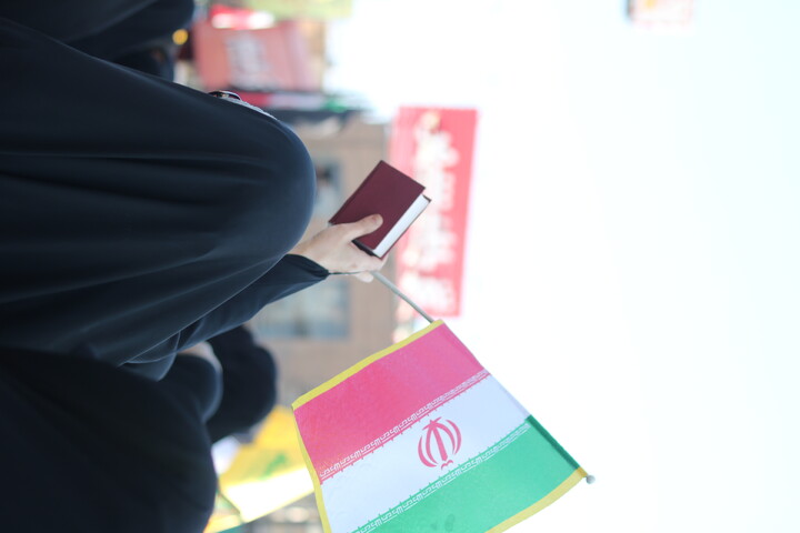 تصاویری از راهپیمایی پرشور مردم قم در محکومیت فتنه آمریکایی - صهیونی