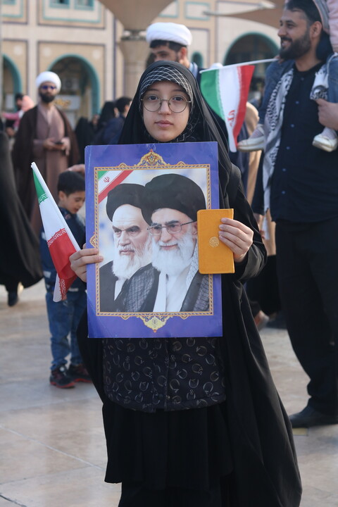 تصاویری از راهپیمایی پرشور مردم قم در محکومیت فتنه آمریکایی - صهیونی