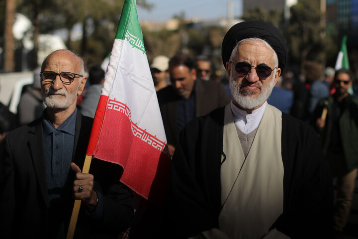 تصاویر/راهپیمایی باشکوه مردم بیرجند علیه تروریسم صهیونی آمریکایی