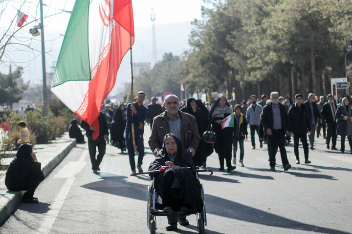 تصاویر/راهپیمایی باشکوه مردم بیرجند علیه تروریسم صهیونی آمریکایی