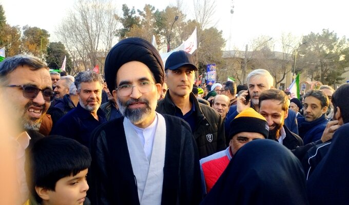 تصاویر/راهپیمایی حماسی تاریخی و بی سابقه مردم کاشان در یوم الله ۲۲ دی