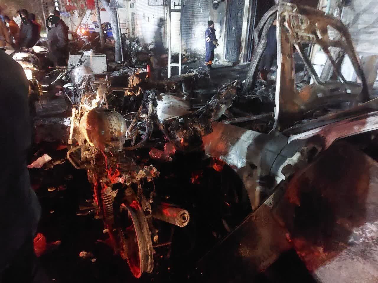 فیلم | آتش زدن بخشی از حسینیه امام حسن مجتبی(ع) نهاوند توسط آشوبگران