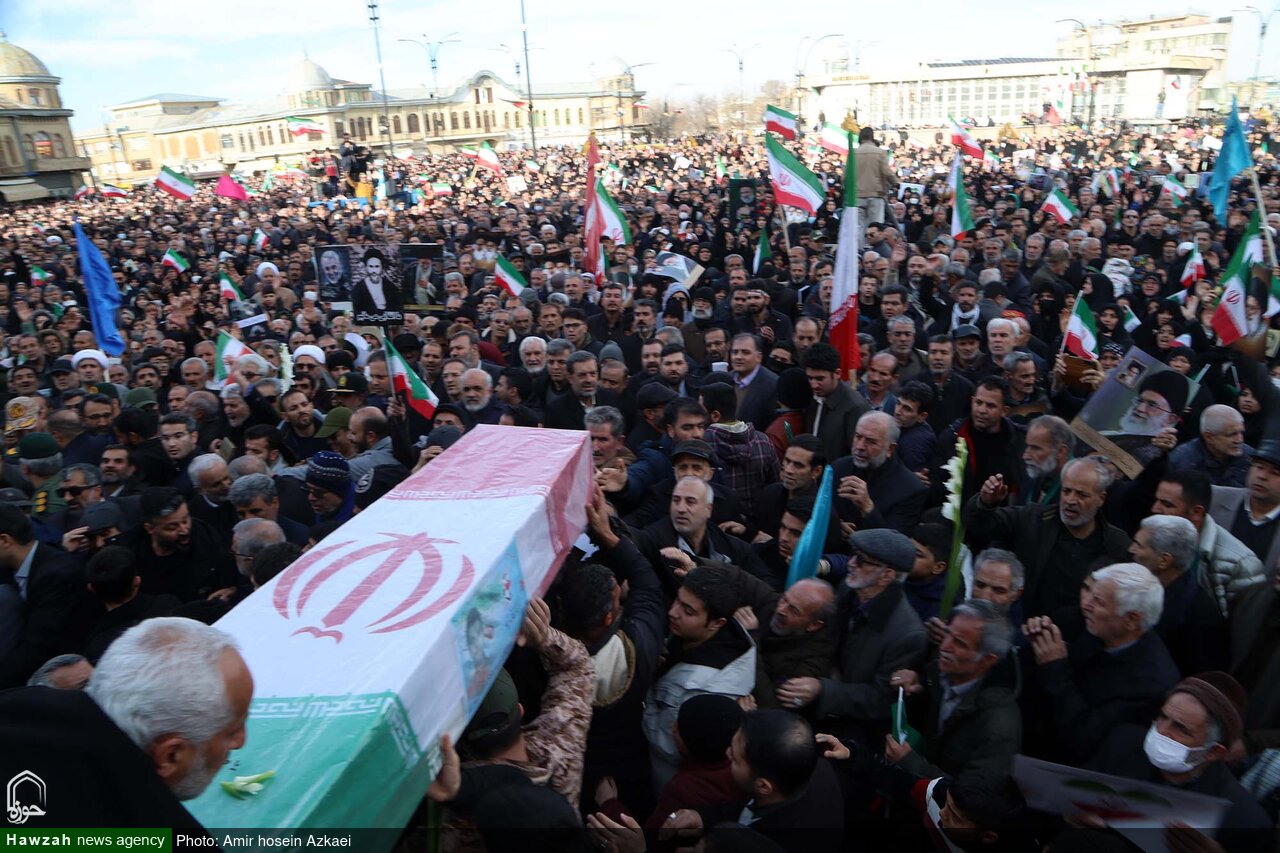 تصاویر/ بیعت همدانی‌ها با ولایت