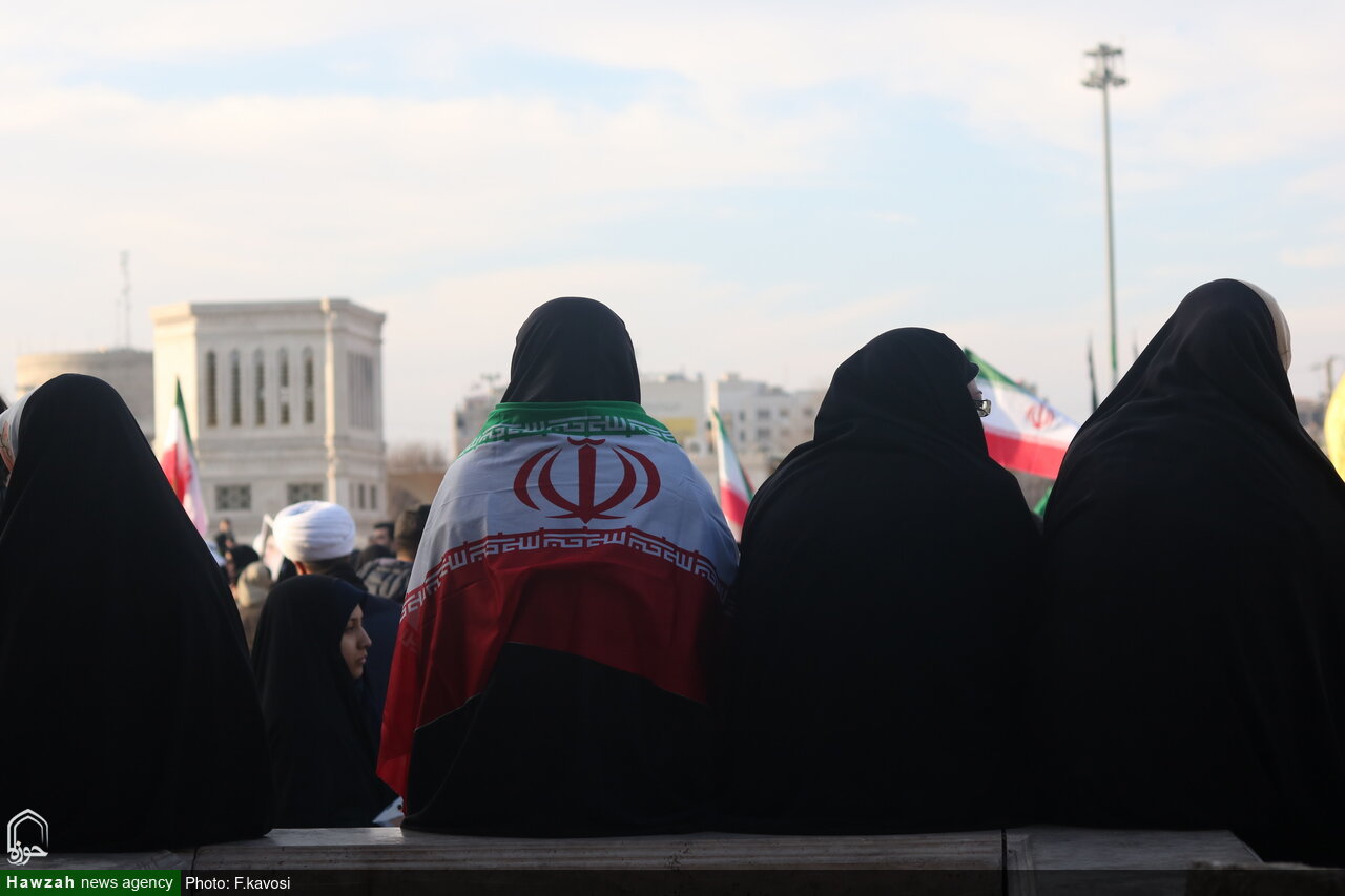 People of Qom condemn the American-Zionist conspiracy