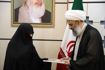 مدیر جدید حوزه‌ علمیه خواهران استان قم معرفی شد + تصاویر