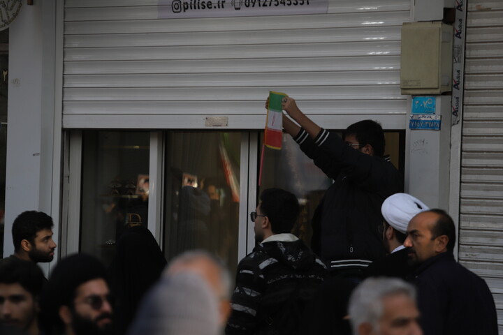 راهپیمایی پرشور مردم قم علیه اغتشاشگران
