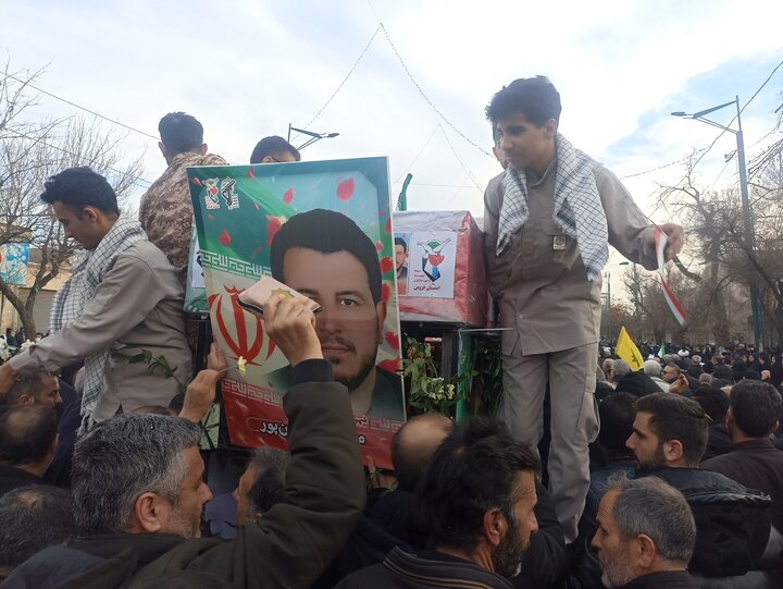 تصاویر / تشییع شهدای امنیت در قزوین