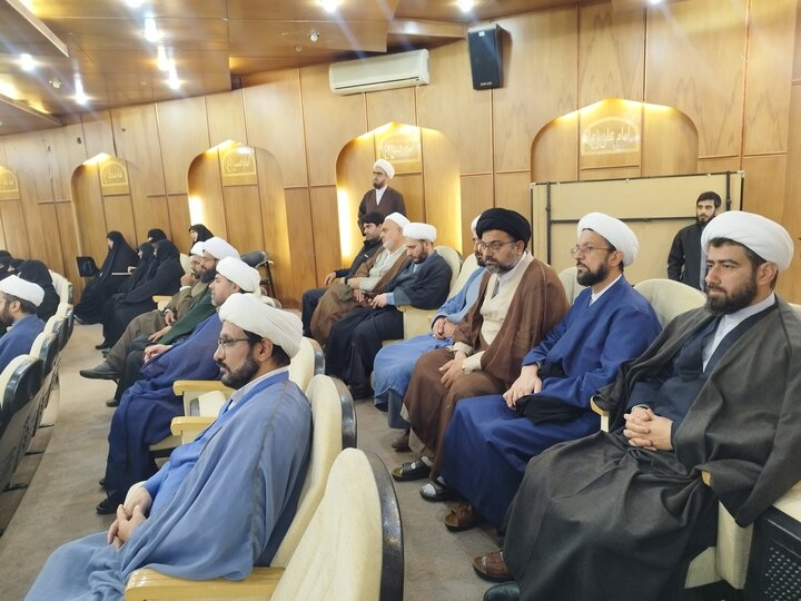 نشست تبیینی حوادث اخیر در زاهدان