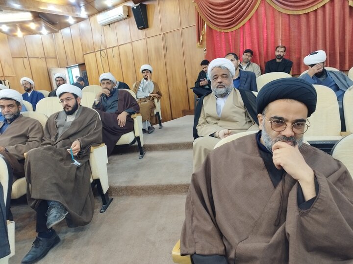 نشست تبیینی حوادث اخیر در زاهدان