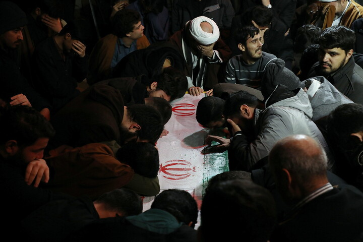 تصاویر/ مراسم وداع با پیکر شهید حجت الاسلام ابوالفضل طغیانی در قم