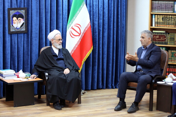 تصاویر/ دیدار رئیس دانشگاه علوم پزشکی قم با آیت الله اعرافی