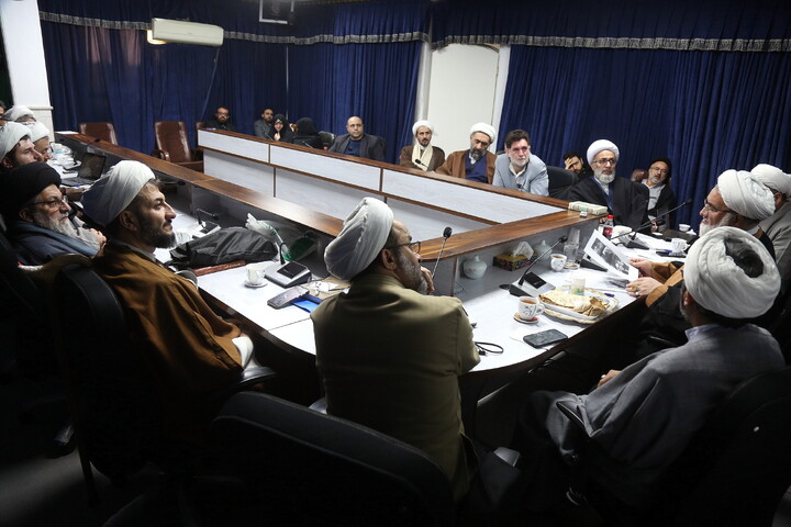 تصاویر/ نشست شورای علمی کنگره امناء الرسل