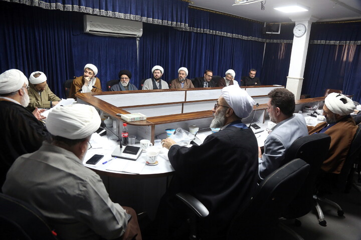 تصاویر/ نشست شورای علمی کنگره امناء الرسل