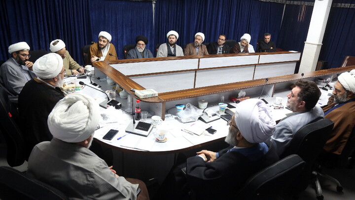 تصاویر/ نشست شورای علمی کنگره امناء الرسل