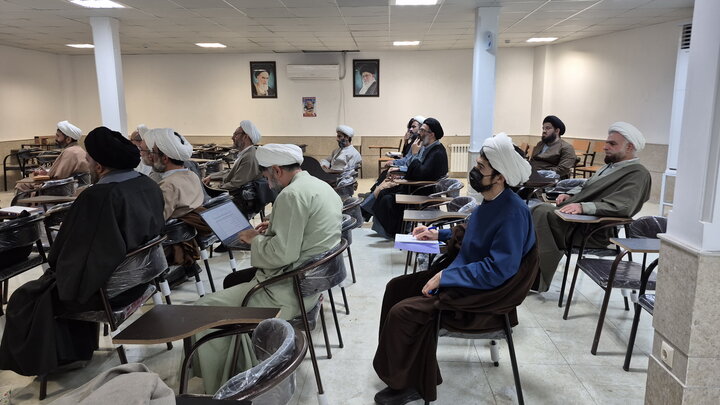 تصاویر/ کارگاه دانش‌افزایی اساتید مدارس علمیه منطقه کاشان