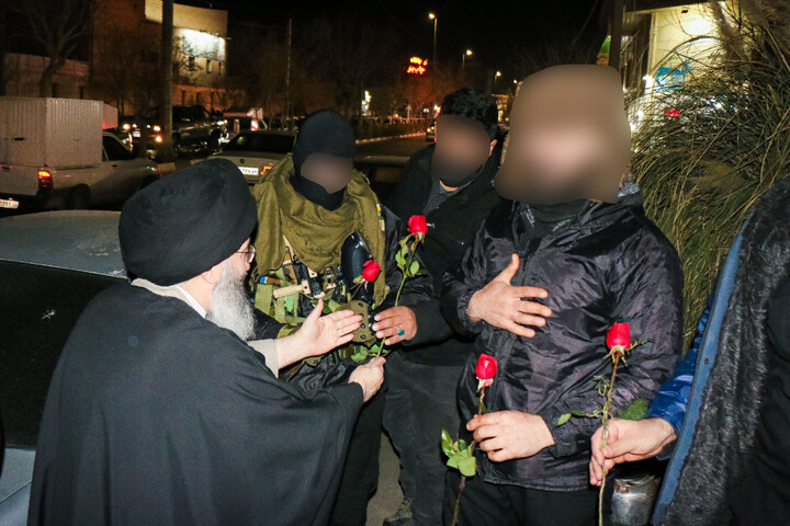 تصاویر/ اجتماع شبانه مردم انقلابی در محکومیت اقدامات تروریست های مسلح