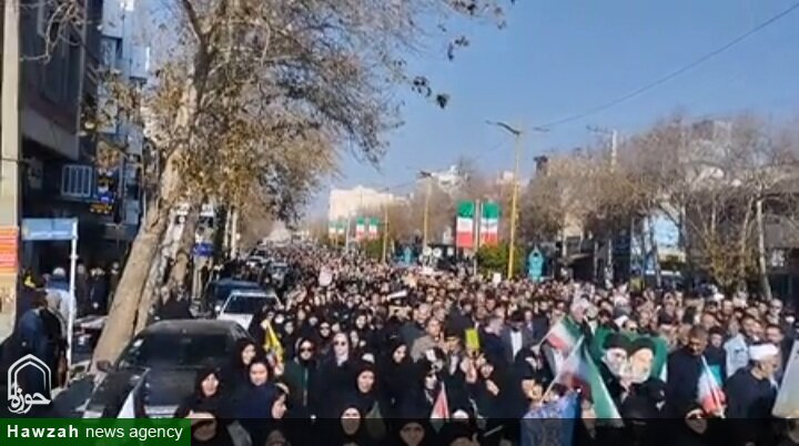 برنامه‌ریزی مدون برای تقویت جایگاه مساجد در سطح کشور/ نقش بی‌نظیر مسجدی‌ها در مقابله با اغتشاشگران