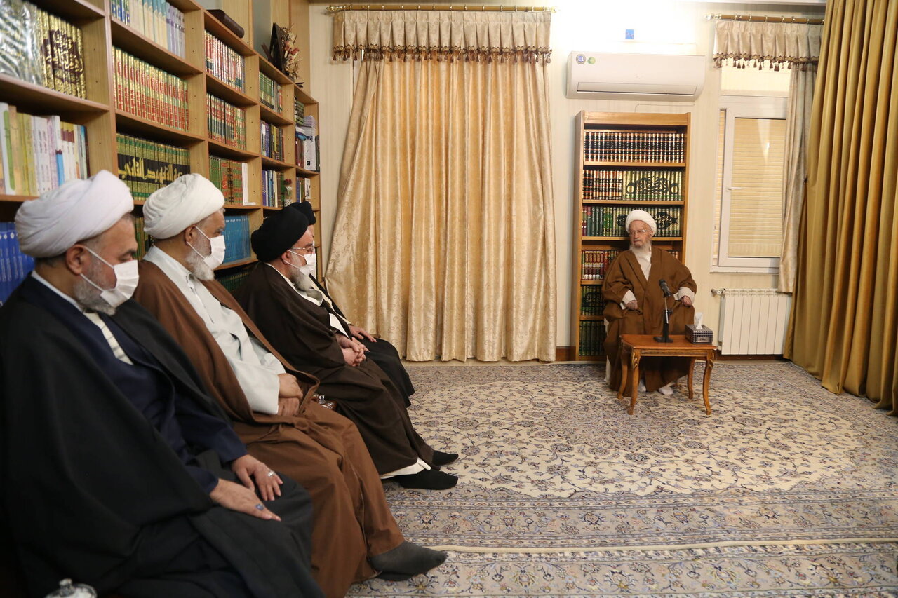 فسادیوں کے چہرے سے نقاب ہٹ گیا ہے / حکومت مہنگائی پر قابو پانے کیلئے ضروری اقدامات کرے