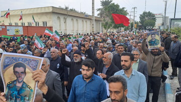 فیلم| تشییع پیکر دومین شهید مدافع امنیت در بوشهر