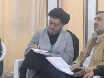 تصاویر/ مراسم درس اخلاق  و بینش سیاسی پیرامون اغتشاشات اخیر در کاشان