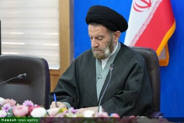 قدردانی نماینده ولی فقیه در لرستان از حضور باصلابت مردم لرستان در راهپیمایی محکومیت دشمنان تروریست