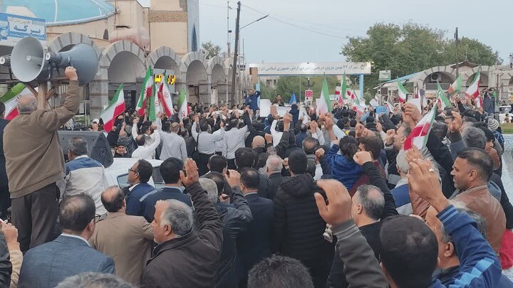 تصاویر/ راهپیمایی مردم خارگ علیه آشوبگران